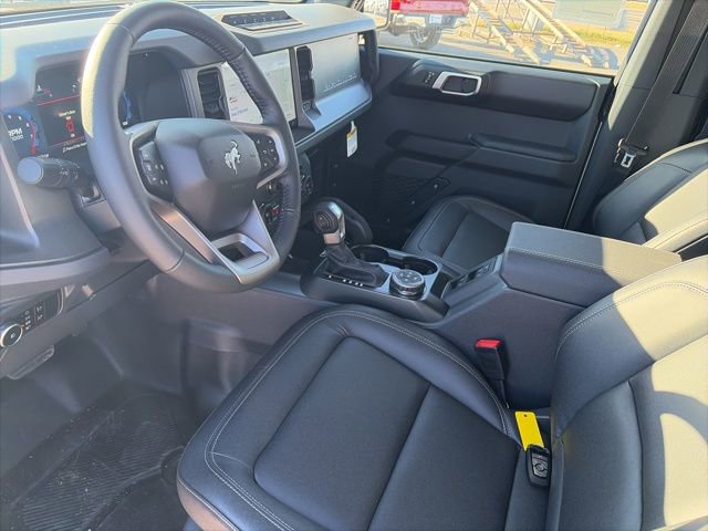 New 2025 Ford Bronco Badlands image 16