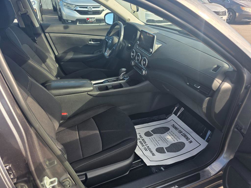 Used 2022 Nissan Sentra SV FWD image 10