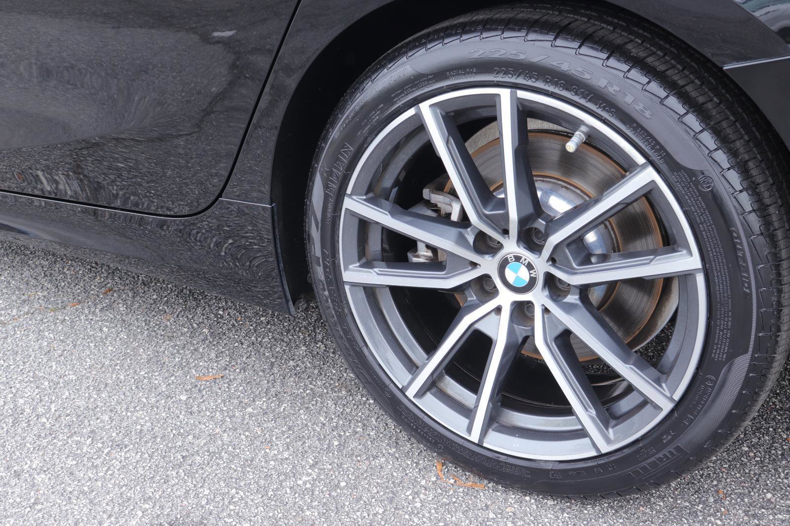 Used 2019 BMW 330i Sedan w/ Premium Package image 36