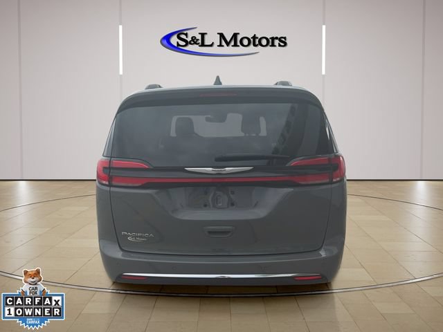 Certified 2021 Chrysler Pacifica Touring w/ Cold Weather Group FWD image 6
