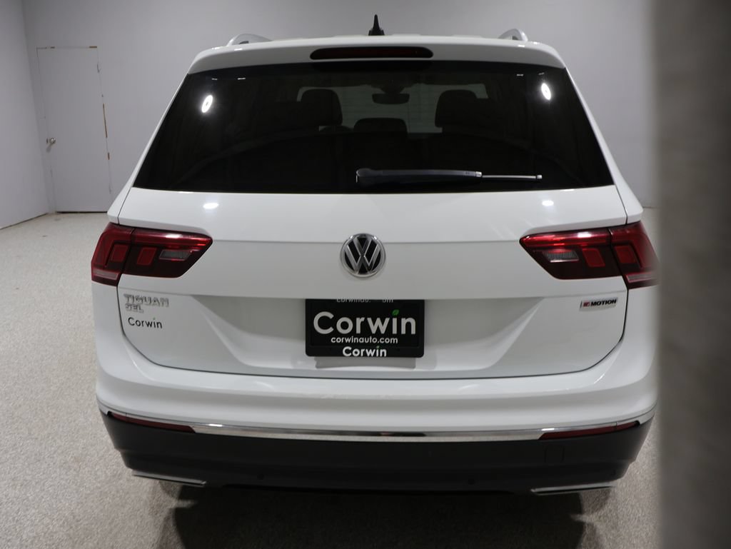 Used 2020 Volkswagen Tiguan SEL AWD/4WD image 3