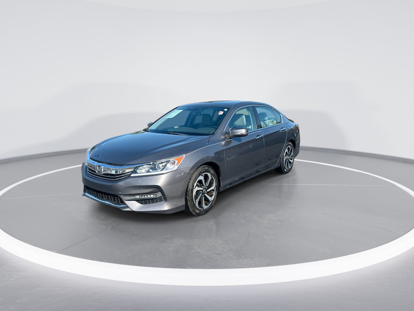 Used 2016 Honda Accord EX-L image 5