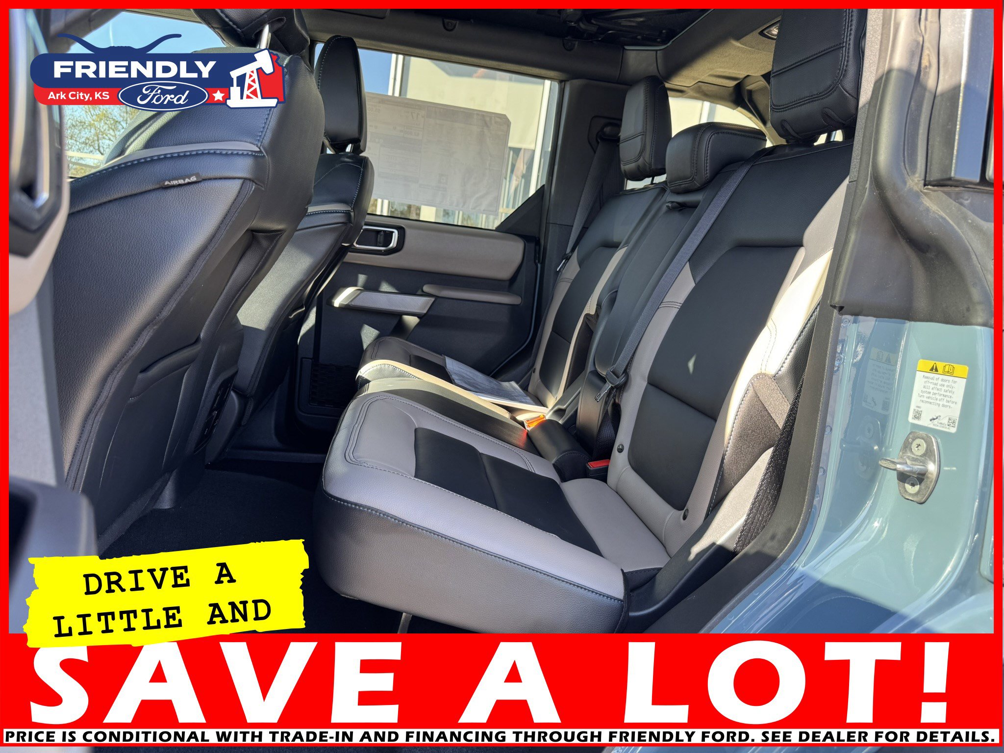 Used 2023 Ford Bronco Wildtrak image 18