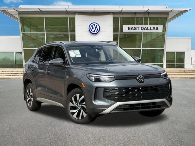 Used 2025 Volkswagen Tiguan S