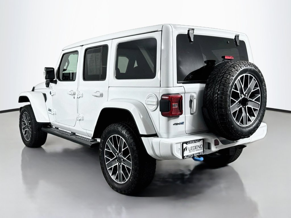 Used 2024 Jeep Wrangler High Altitude AWD/4WD image 9