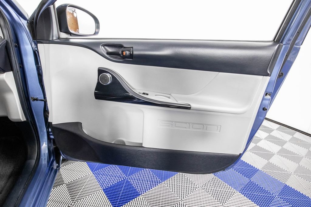 Used 2014 Scion iQ FWD image 11