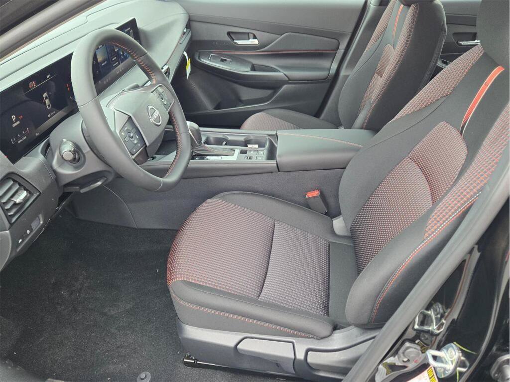 New 2026 Nissan Sentra SR w/ SR All Weather Package FWD image 15