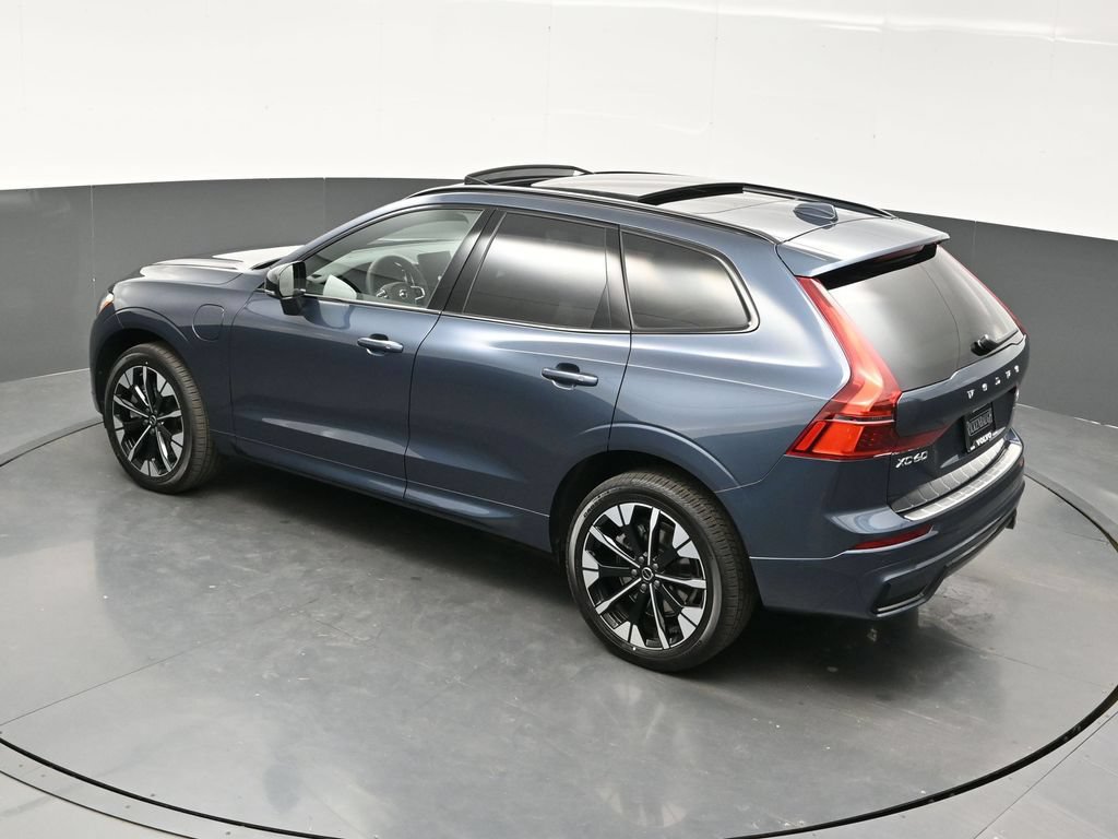 New 2026 Volvo XC60 T8 Plus w/ Climate Package AWD/4WD image 39