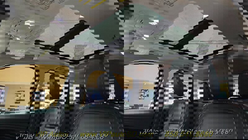 Used 2019 Ford Escape SEL image 24