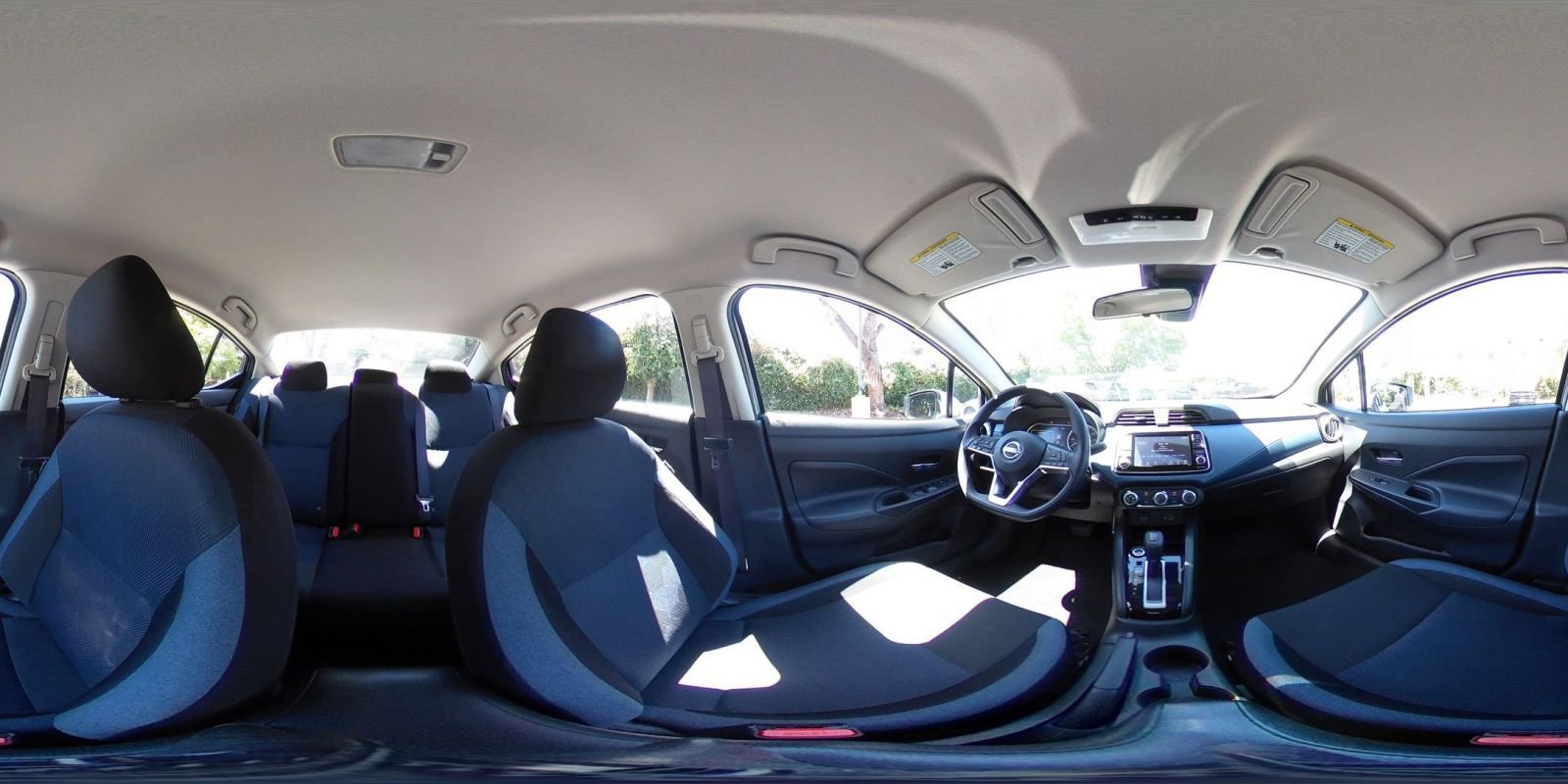 Used 2025 Nissan Versa SV FWD image 40