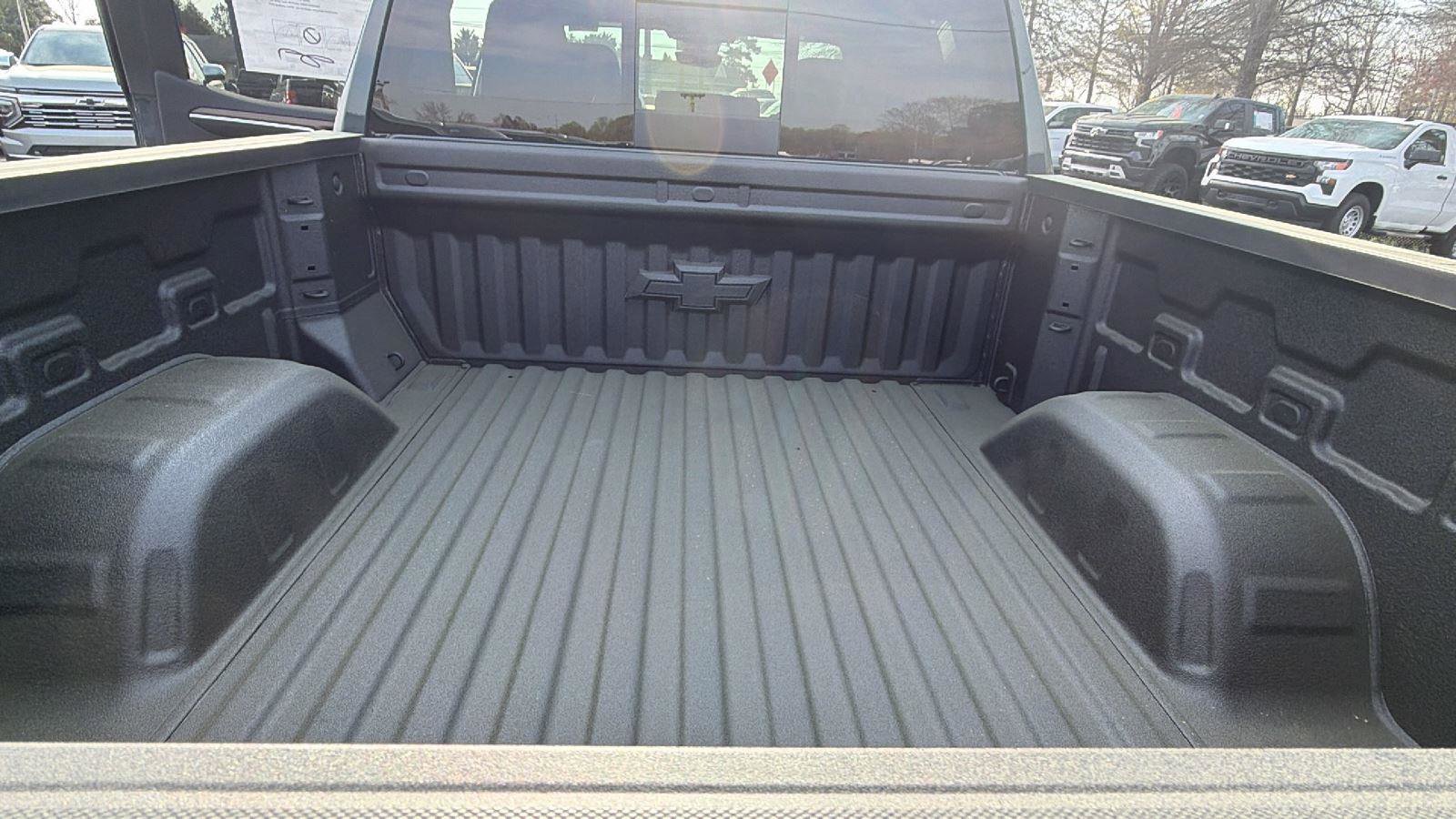 New 2026 Chevrolet Silverado 1500 High Country AWD/4WD image 10