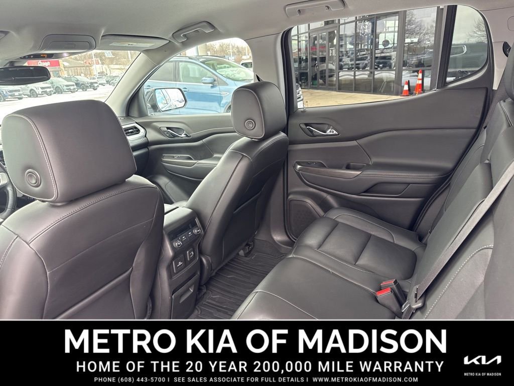 Used 2019 GMC Acadia SLT image 26