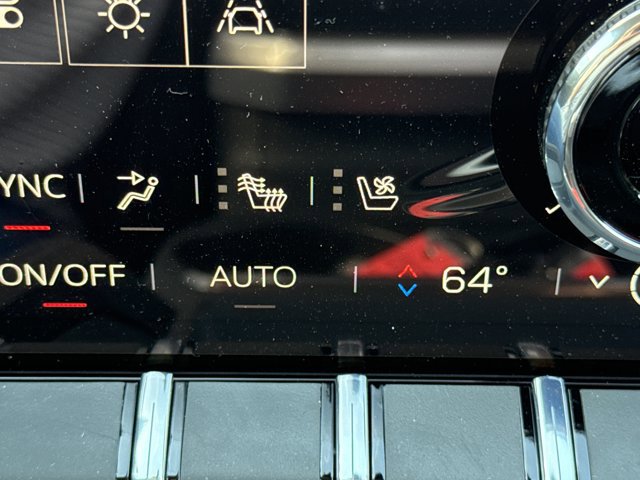 New 2026 GMC Terrain Denali w/ LPO, Black Badging Package image 19