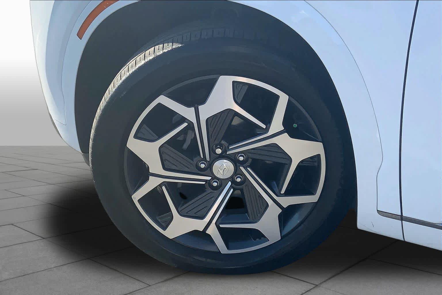 Used 2022 Hyundai Palisade Calligraphy FWD image 10
