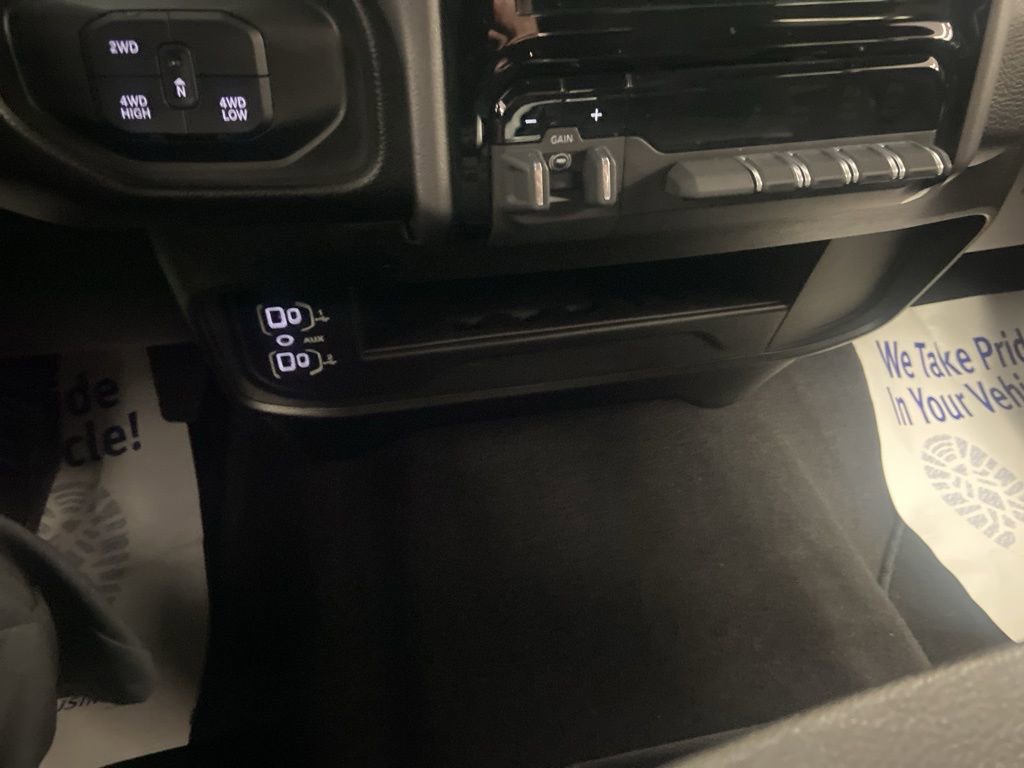 Certified 2025 RAM 2500 Big Horn AWD/4WD image 41