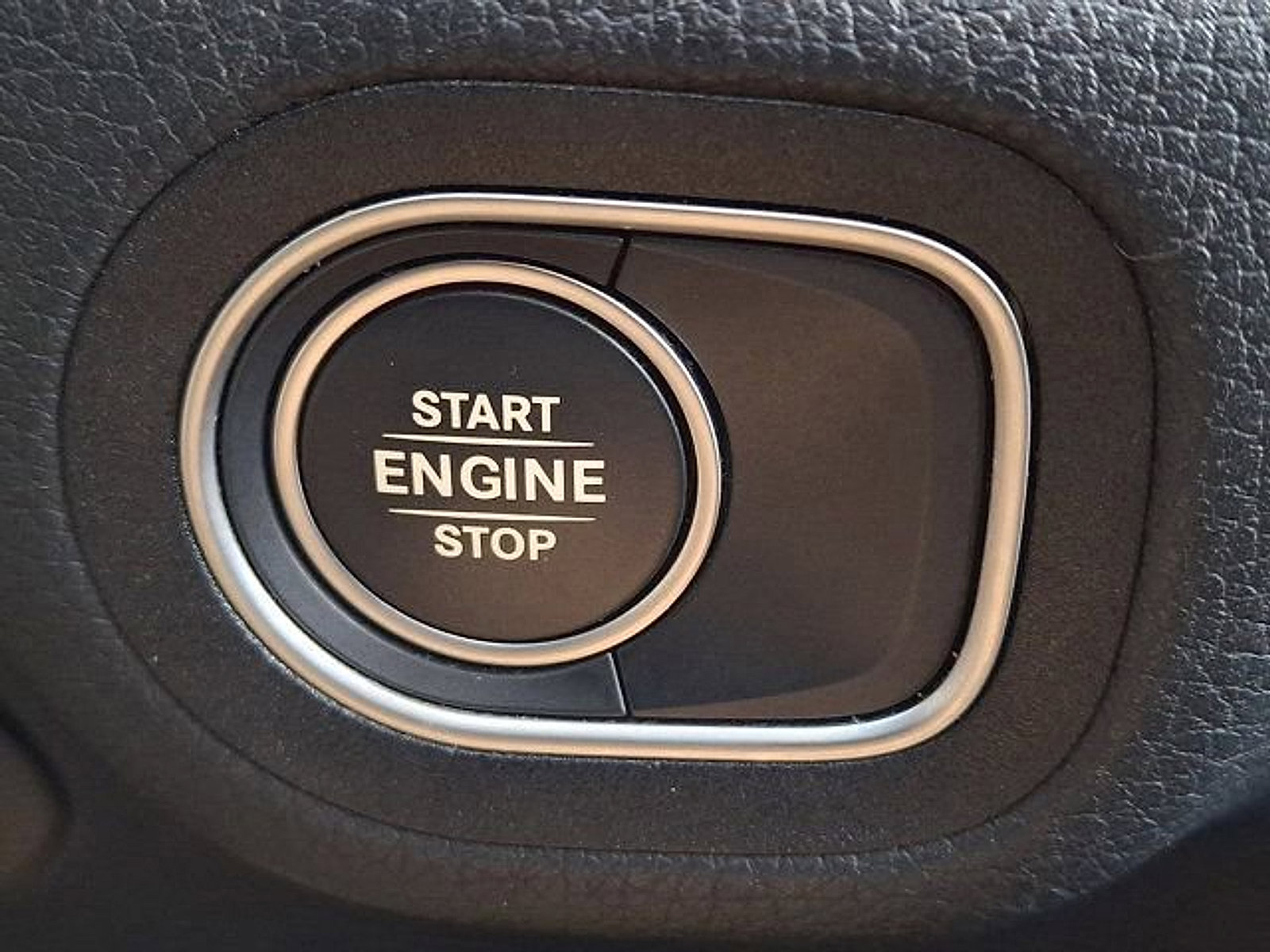 Certified 2024 Mercedes-Benz GLE 450e 4MATIC image 27