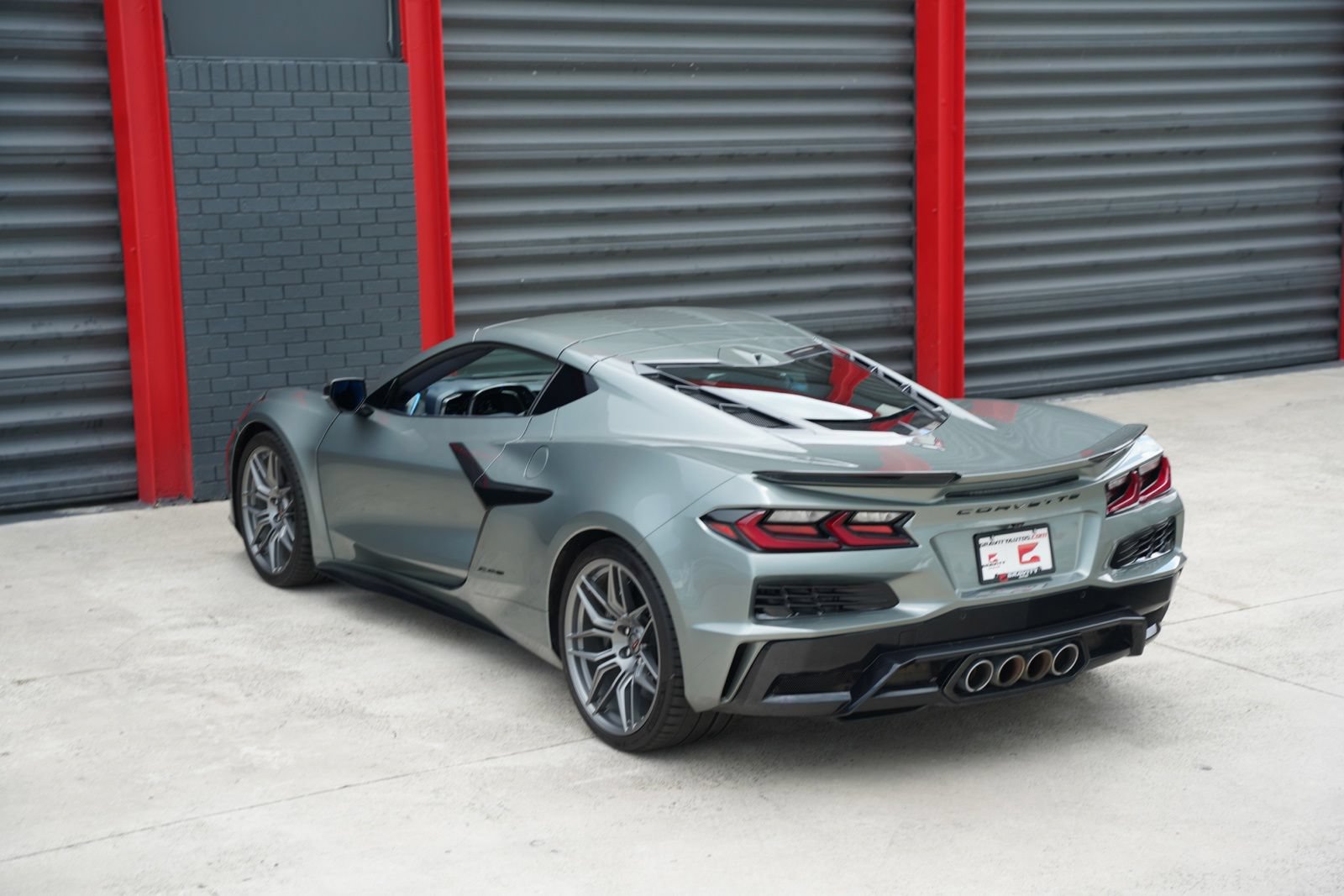 Used 2023 Chevrolet Corvette Z06 RWD image 16