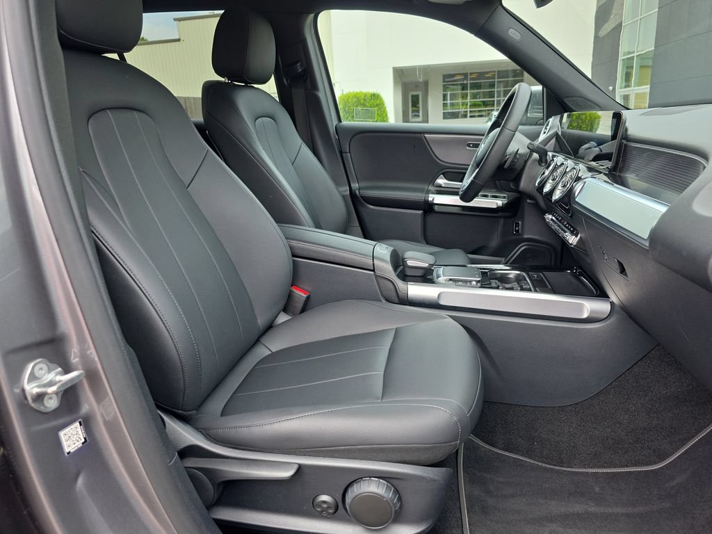 Certified 2022 Mercedes-Benz GLB 250 image 16