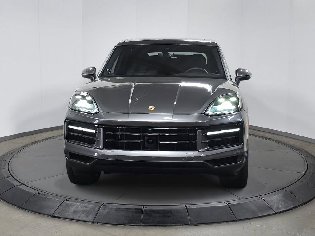 Certified 2025 Porsche Cayenne AWD/4WD video 2