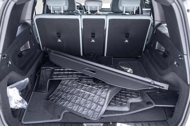New 2026 Mercedes-Benz GLB 250 4MATIC image 22