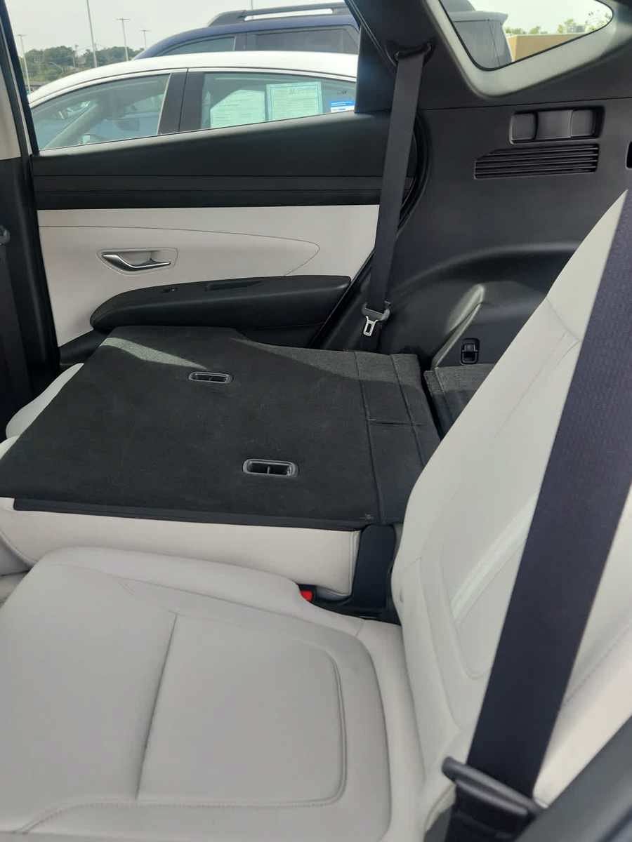 Used 2025 Hyundai Tucson SEL FWD image 24