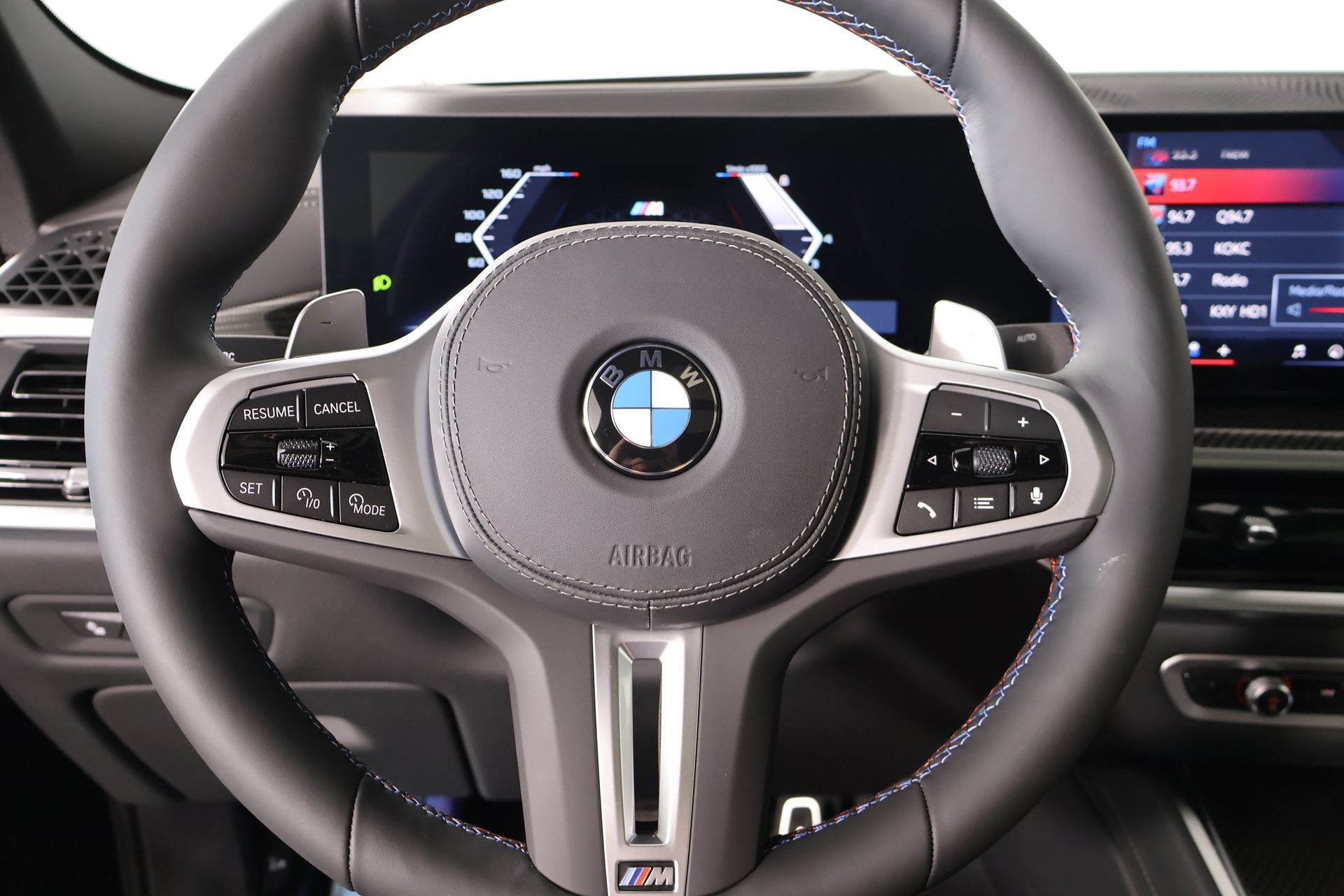 New 2027 BMW X6 M60i AWD/4WD image 3