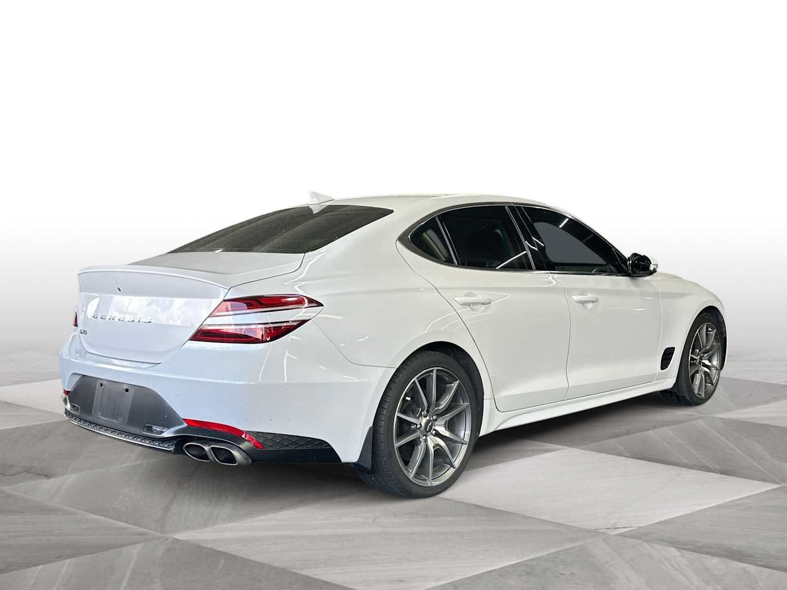 Used 2023 Genesis G70 2.0T RWD image 8
