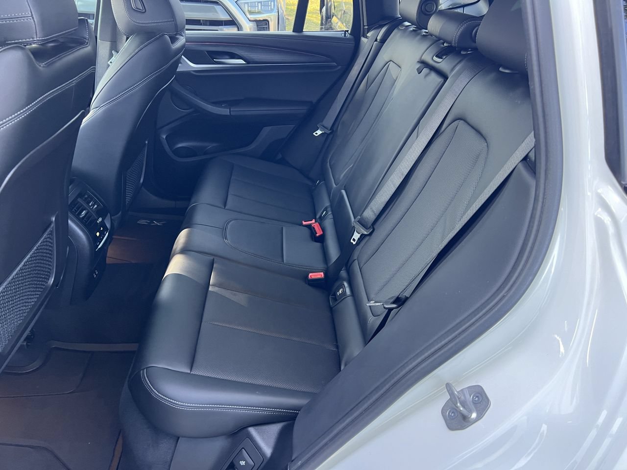 Used 2023 BMW X3 M40i w/ Parking Assistance Package AWD/4WD image 25