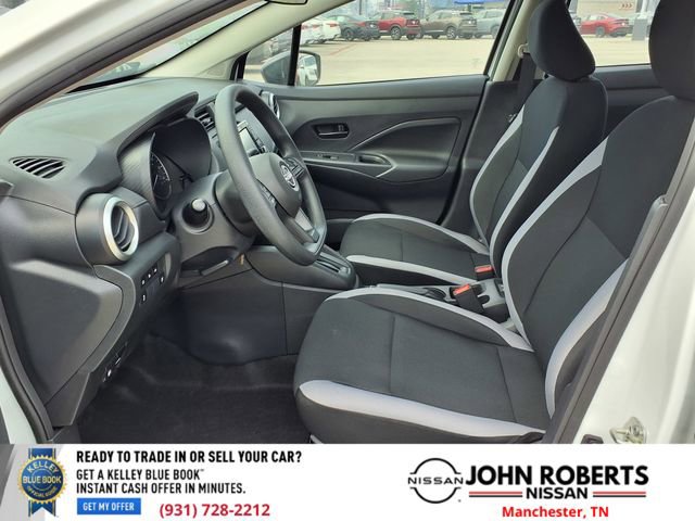 Used 2025 Nissan Versa S w/ Trunk Package image 4