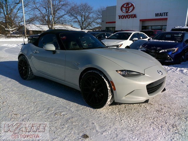 Used 2016 MAZDA MX-5 Miata Grand Touring