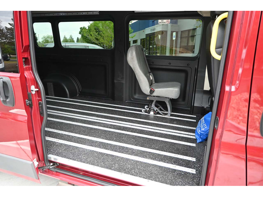 Used 2016 RAM ProMaster 2500 w/ Premium Appearance Group FWD image 17