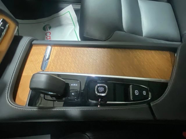 Used 2023 Volvo XC90 B6 Plus w/ Protection Package Premier AWD/4WD image 24