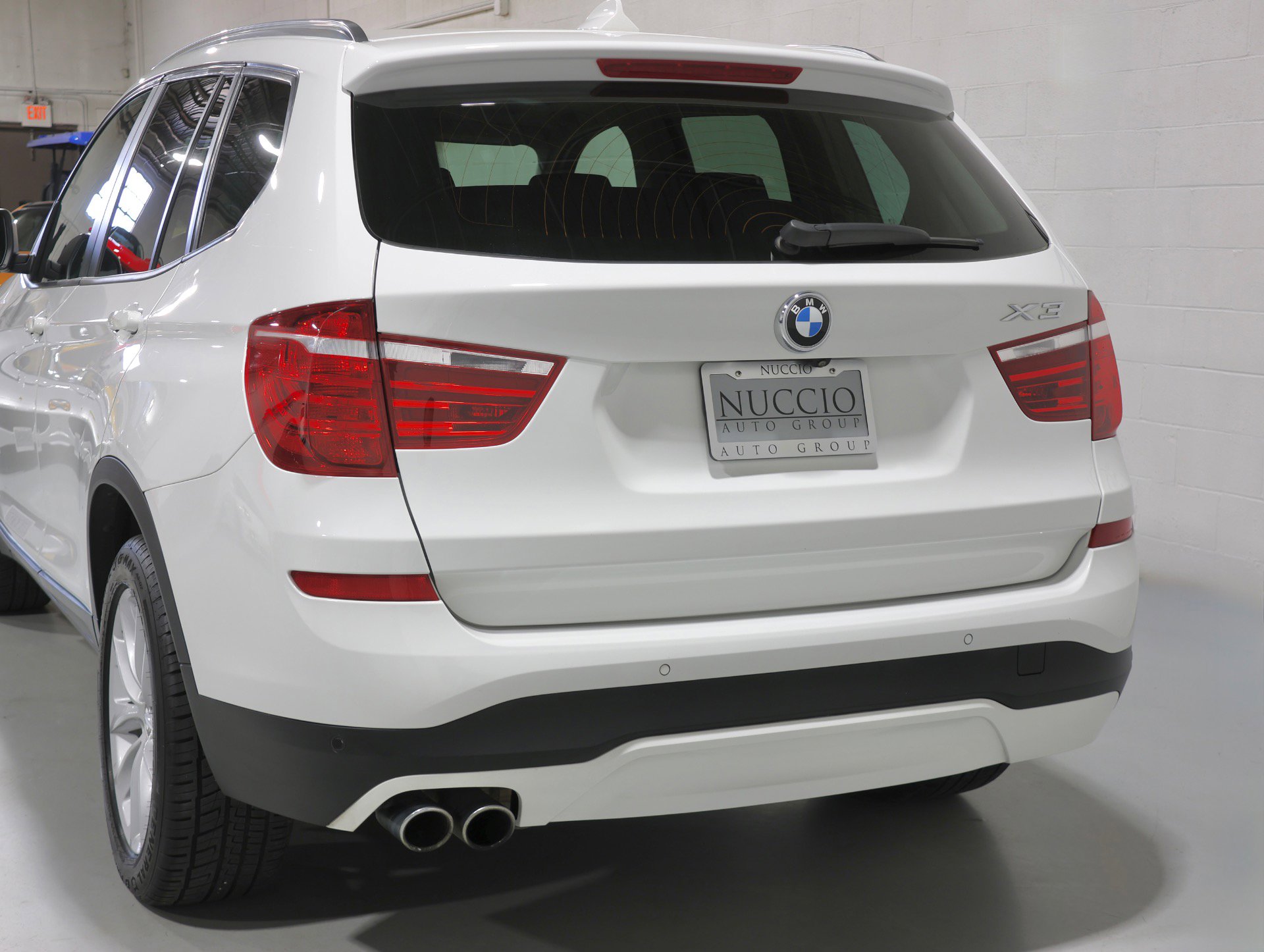 Used 2017 BMW X3 xDrive28i image 27
