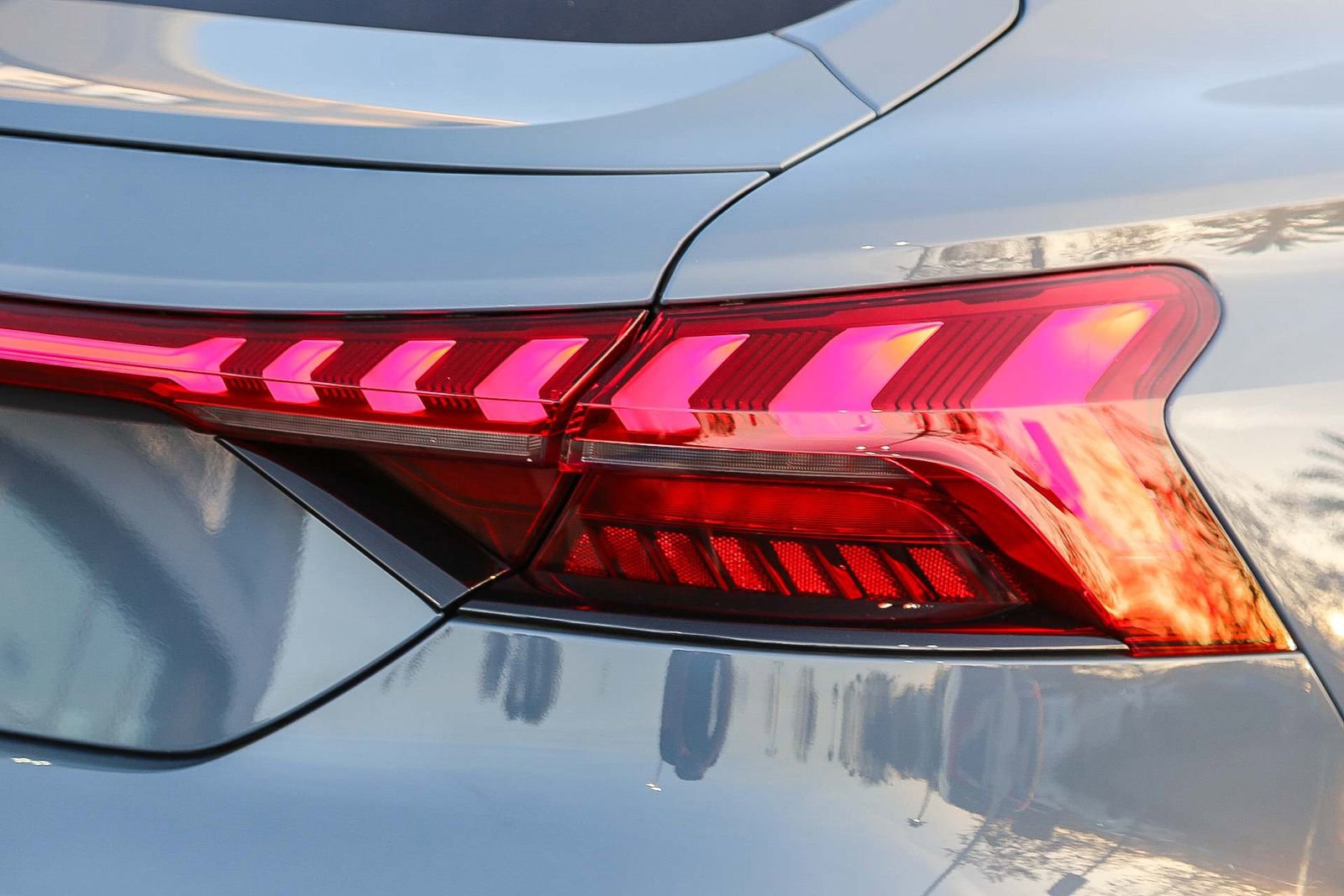 Used 2023 Audi e-tron GT Premium Plus w/ Performance Package image 10