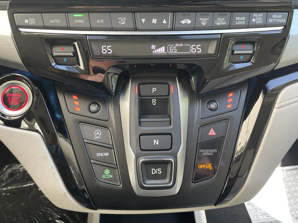 New 2026 Honda Odyssey Touring image 21