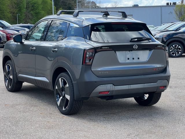 New 2026 Nissan Kicks SR w/ Cold Weather Package AWD/4WD image 7