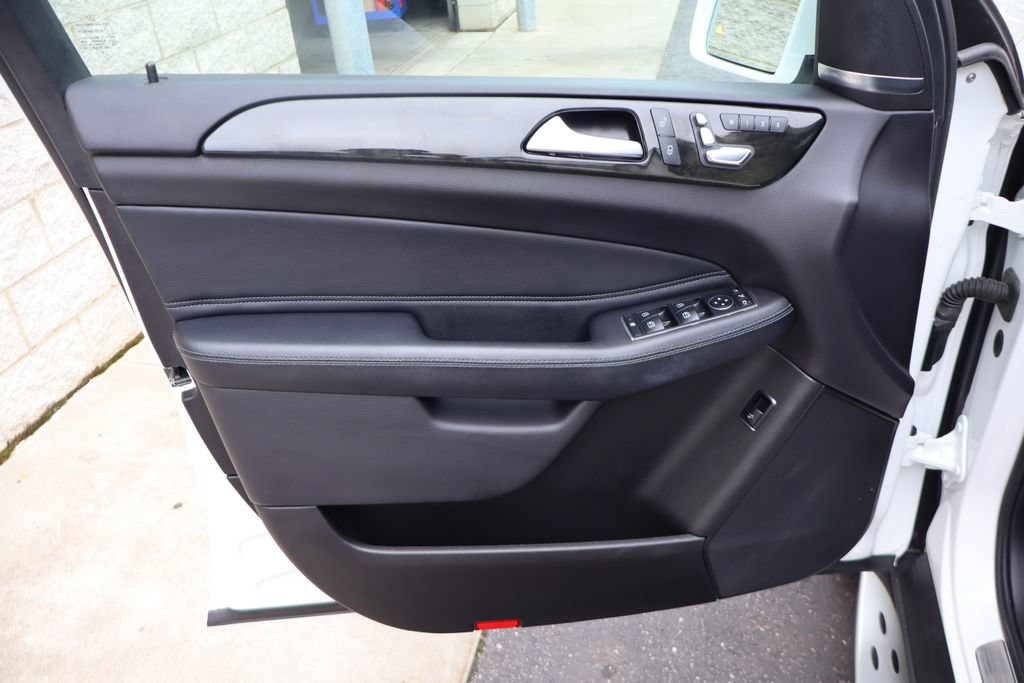 Used 2018 Mercedes-Benz GLE 350 4MATIC image 18