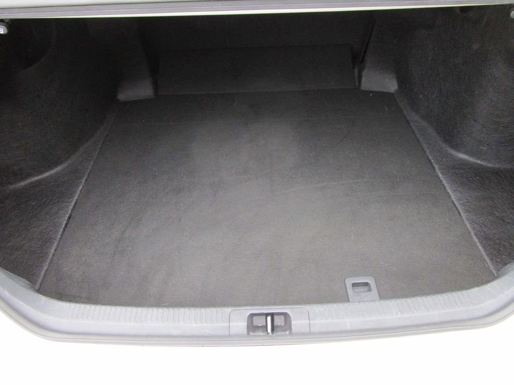 Used 2023 Toyota Camry SE w/ Convenience Package image 12