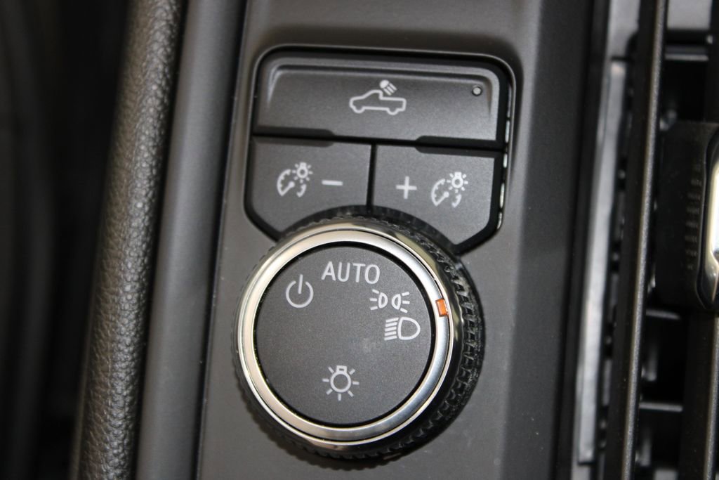 Used 2023 GMC Sierra 1500 Pro w/ Pro Value Package image 43