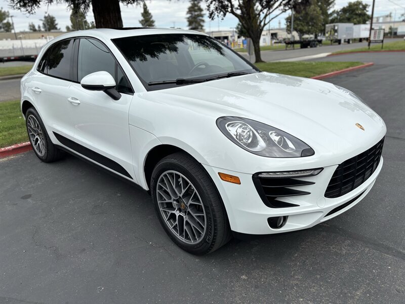Used 2016 Porsche Macan S AWD/4WD image 3