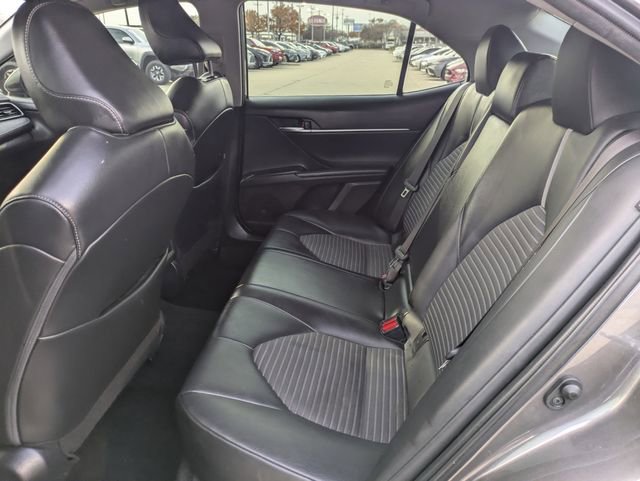 Used 2022 Toyota Camry SE image 27