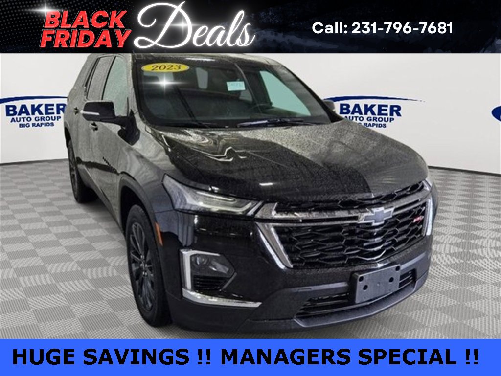 Used 2023 Chevrolet Traverse RS