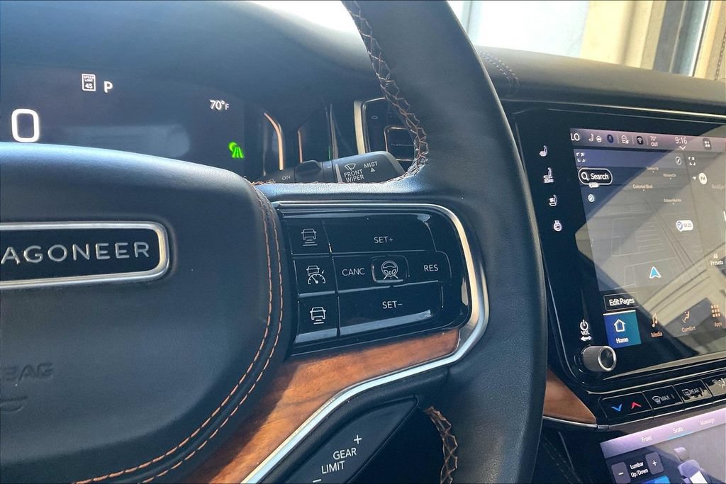 Used 2024 Jeep Grand Wagoneer L Series III AWD/4WD image 9