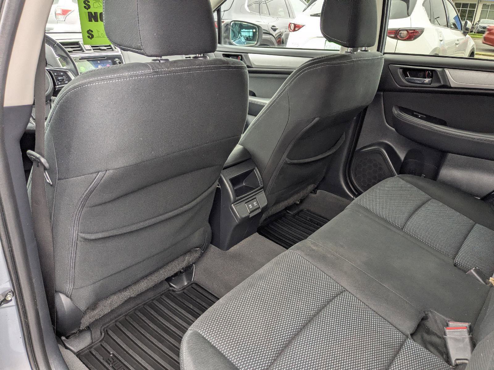 Used 2019 Subaru Outback 2.5i Premium w/ Popular Package #2 AWD/4WD image 13