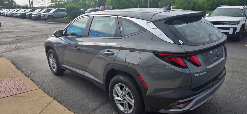 Used 2025 Hyundai Tucson SE AWD/4WD image 7