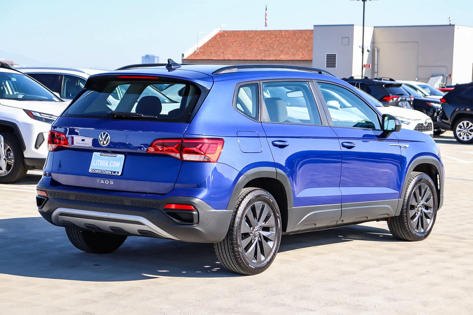 Used 2024 Volkswagen Taos S image 4