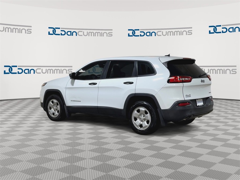 Used 2014 Jeep Cherokee Sport image 6