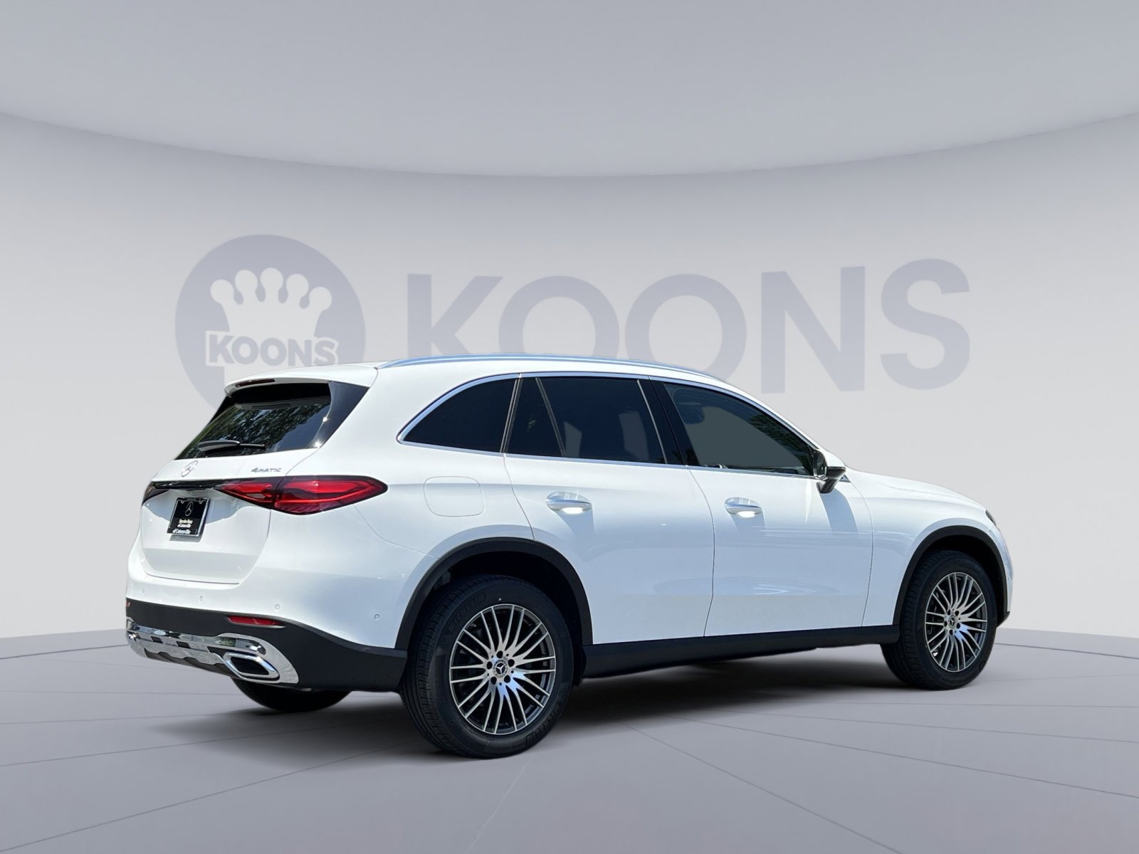 Certified 2025 Mercedes-Benz GLC 300 4MATIC image 5