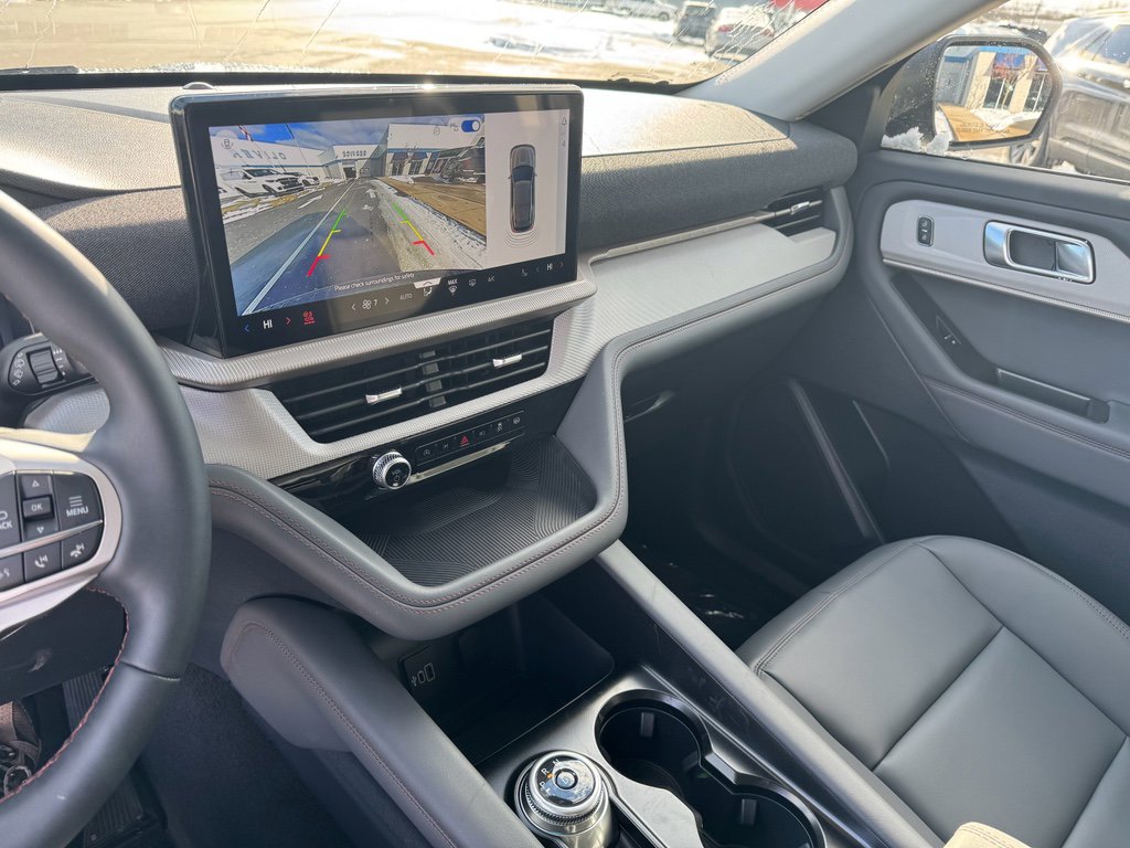 New 2026 Ford Explorer Active w/ Active Comfort Package image 29