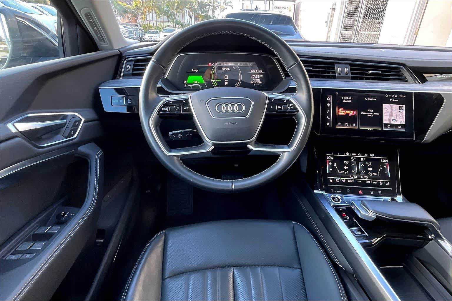 Used 2024 Audi Q8 e-tron Premium Plus w/ Premium Plus Package AWD/4WD image 14